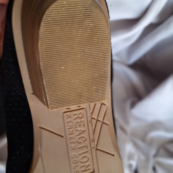 Kenneth Cole suede booties - Picture 12 of 16